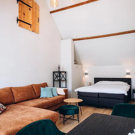 De Vlonder Bed and breakfast 3*